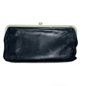 Hobo Lauren Clutch Wallet Coin Purse Bag Black Leather Kisslock Closure Classic